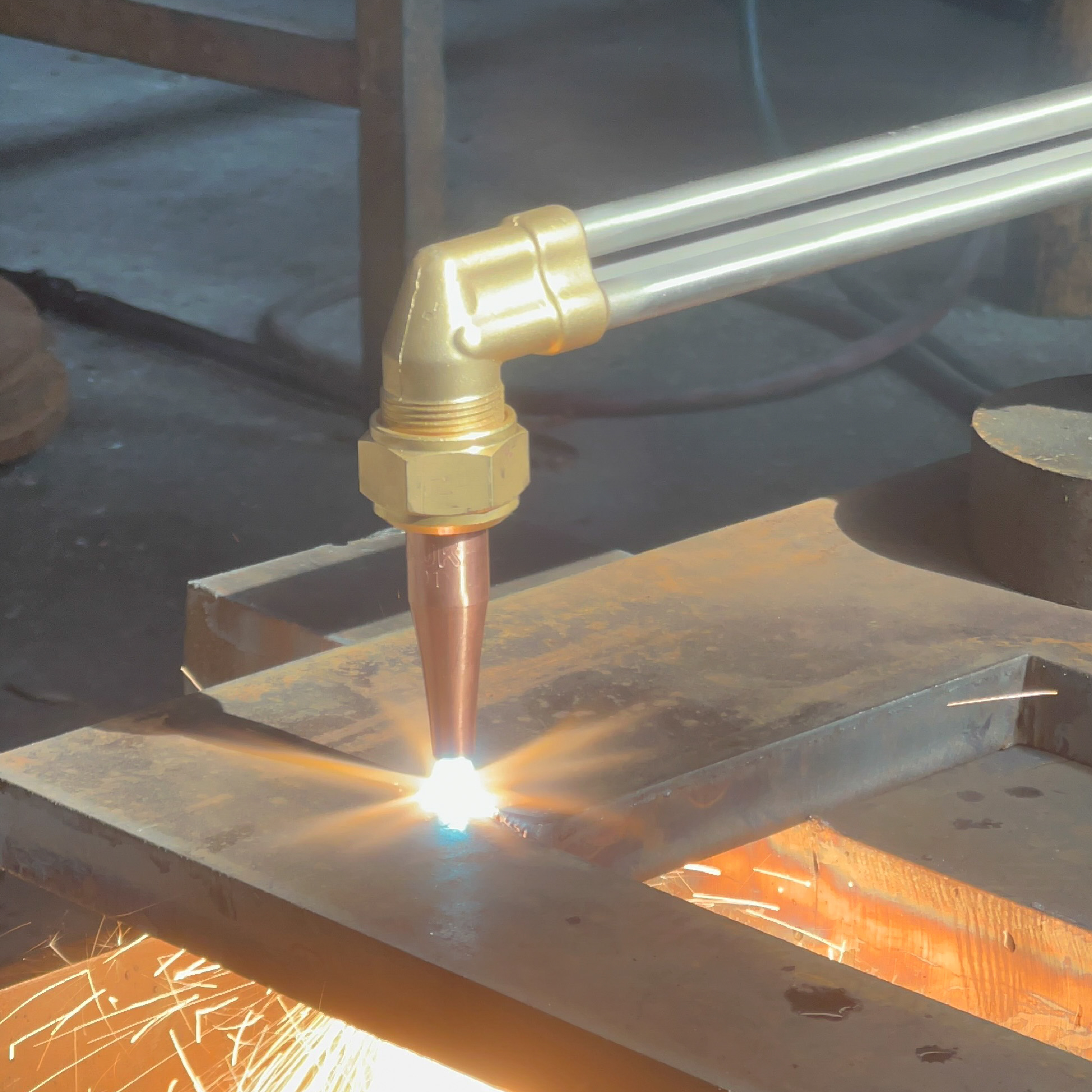 Heavy Duty V*Star Cutting Torch 900FC